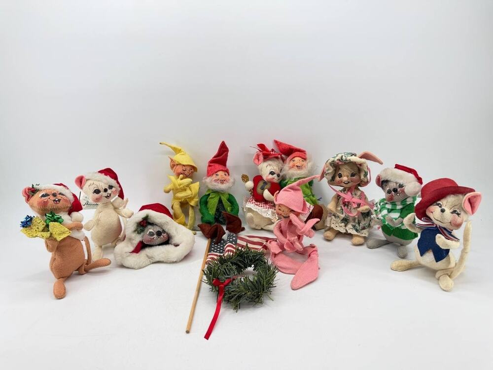 Vintage Annalee Dolls Mixed Holiday Mouse Elf Lot 1990 1991 1993 2002